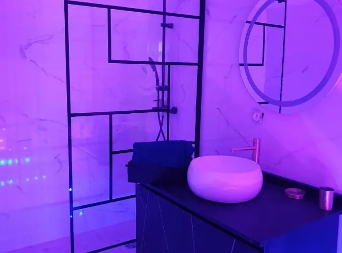 Miro Charme Et Volupte Apartment *