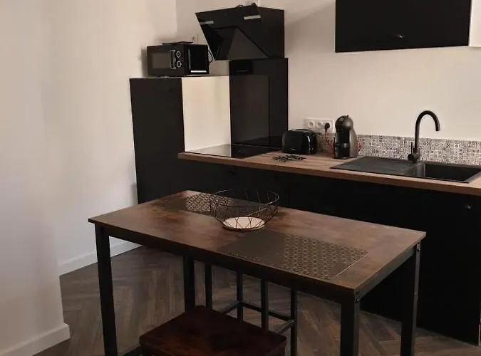 Miro Charme Et Volupte *